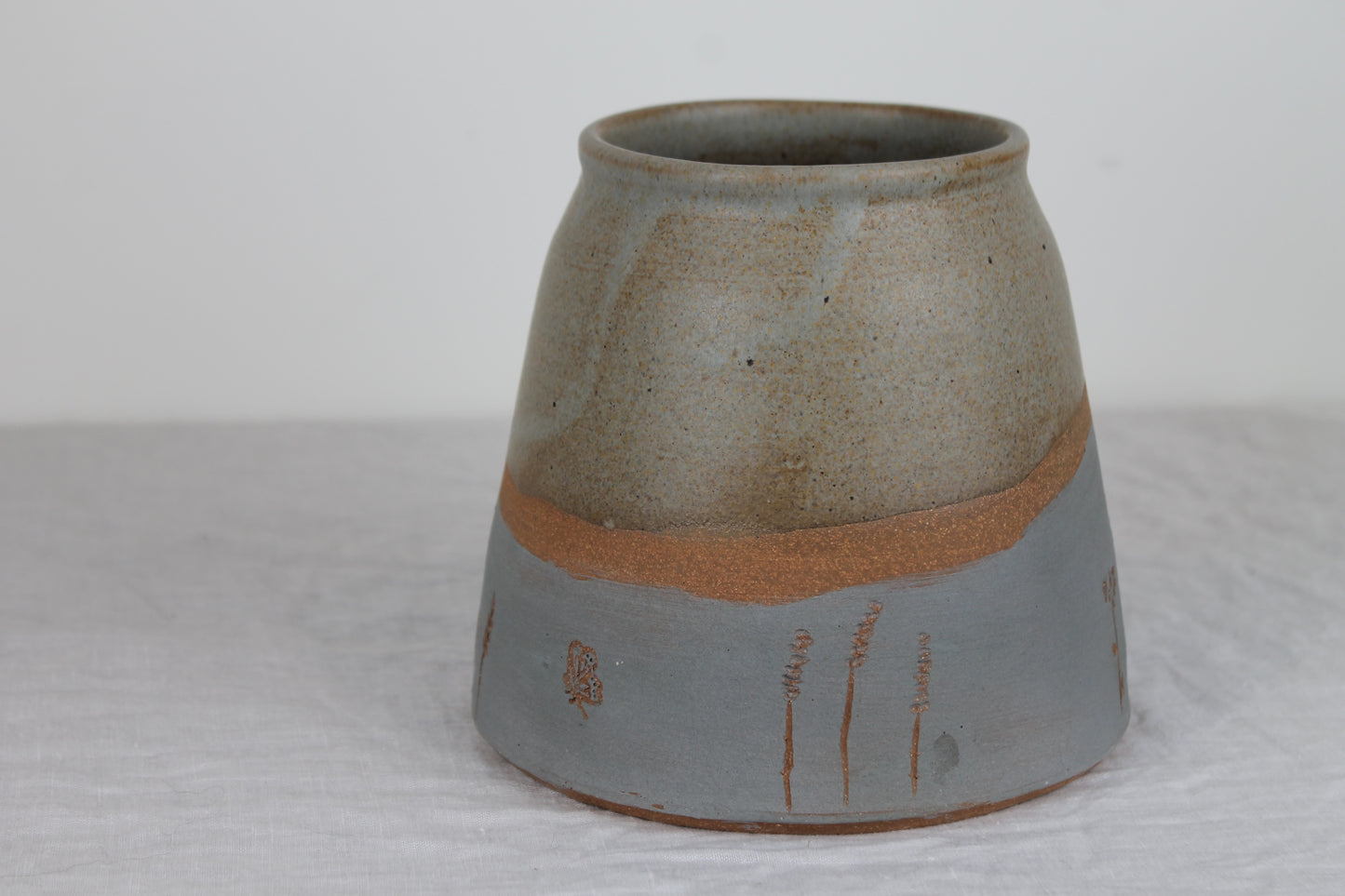 Meadow Vase in Stone
