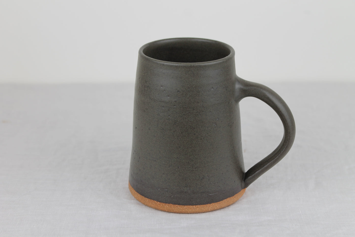 Mug in Charcoal