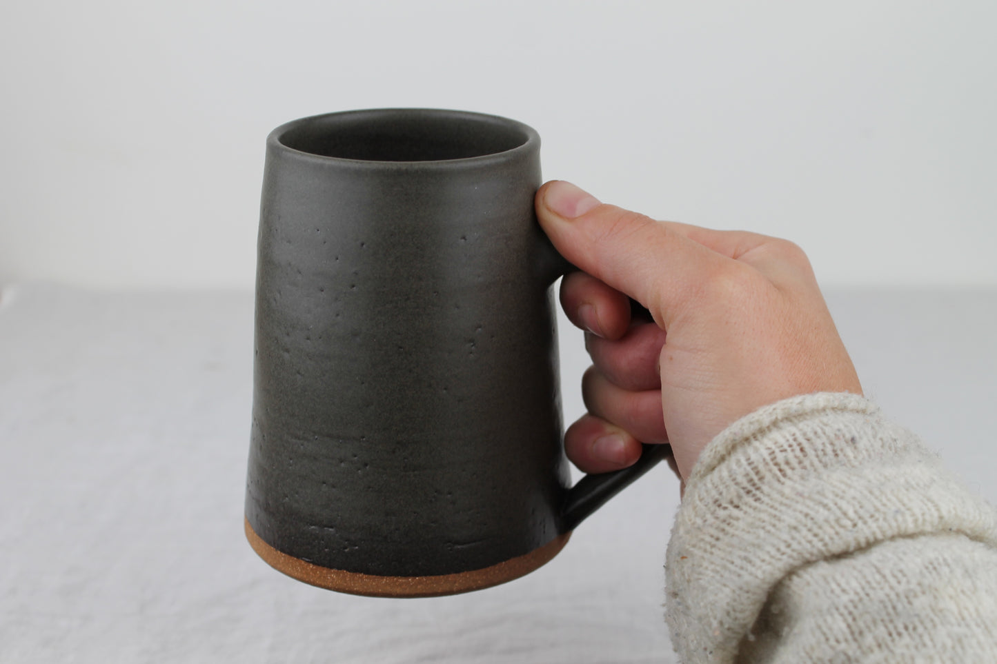 Mug in Charcoal