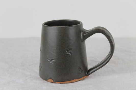 Bird Mug in Charcoal No. 1