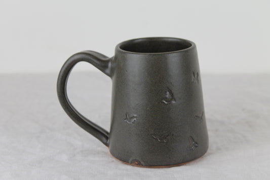 Bird Mug in Charcoal No. 1