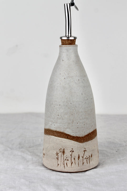 Meadow Oil Pourer in Ivory