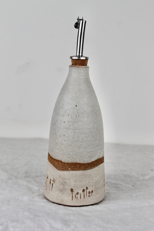 Meadow Oil Pourer in Ivory