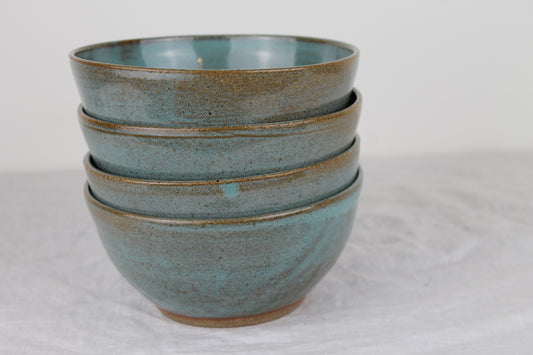 Bowl in Glossy Turquoise